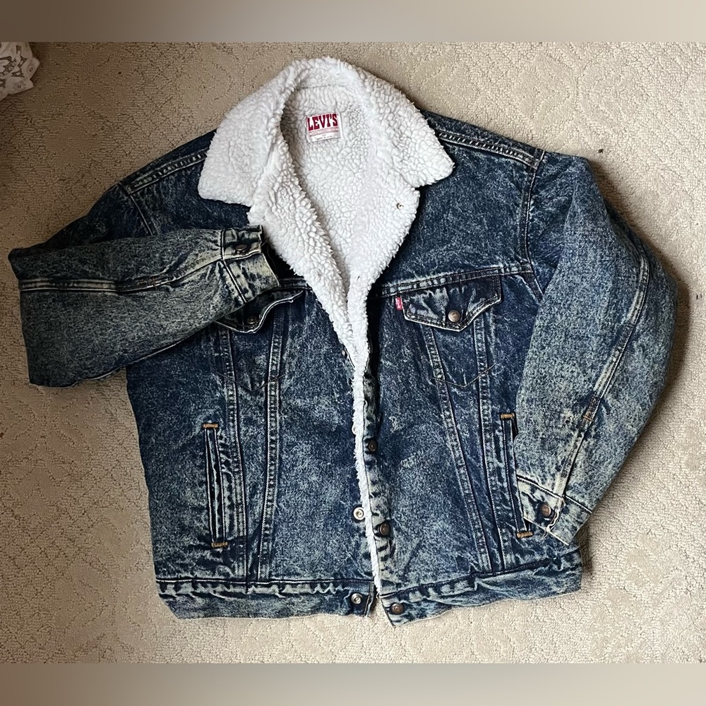 MADE IN USA Vintage Levi’s Sherpa Lined Jean Jacket M/L